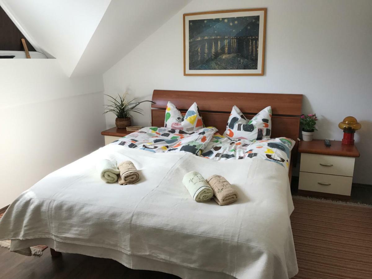 Holiday House Kora Korenica Ngoại thất bức ảnh