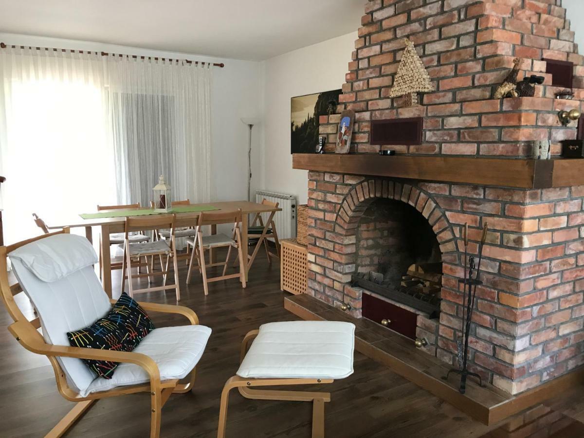 Holiday House Kora Korenica Ngoại thất bức ảnh